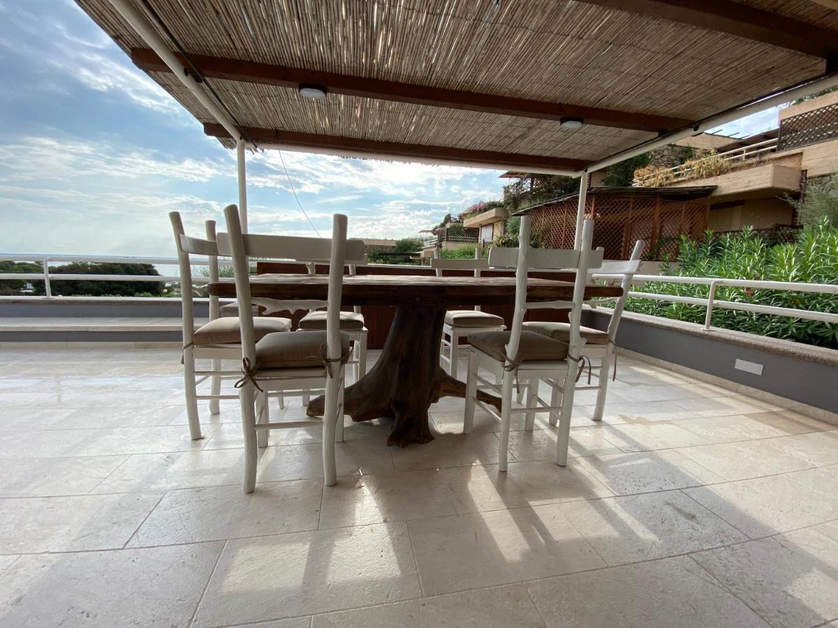 Martin & Nicole'S Home Portisco Bagian luar foto